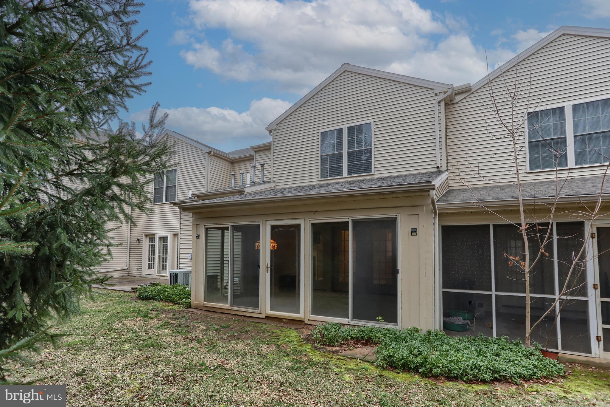 DEER RUN - Residential