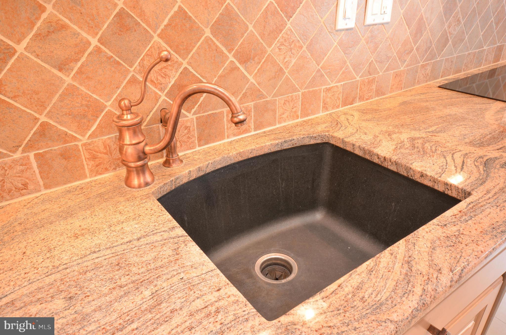 STONEYBROOK - Residential Lease