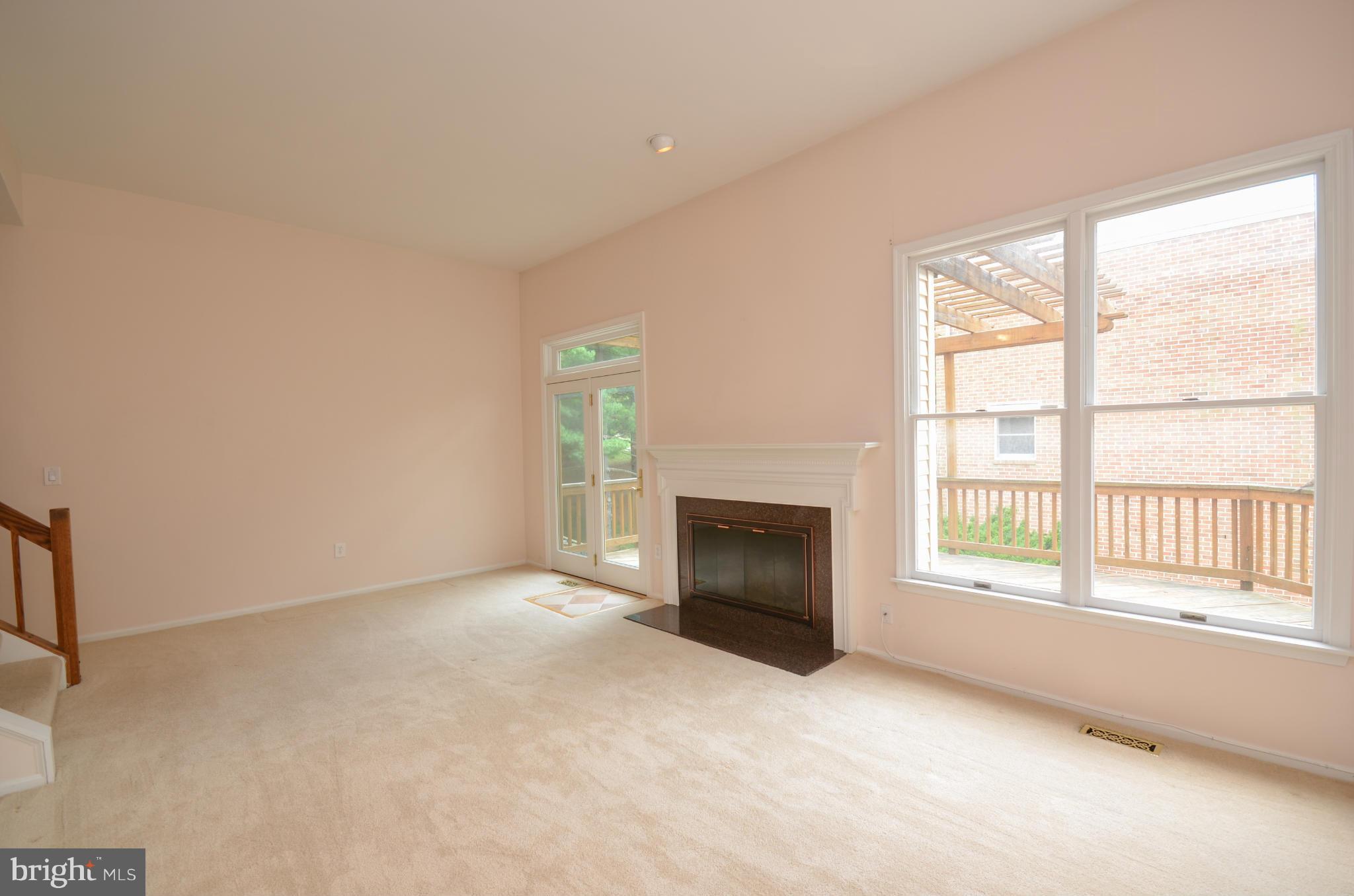 STONEYBROOK - Residential Lease