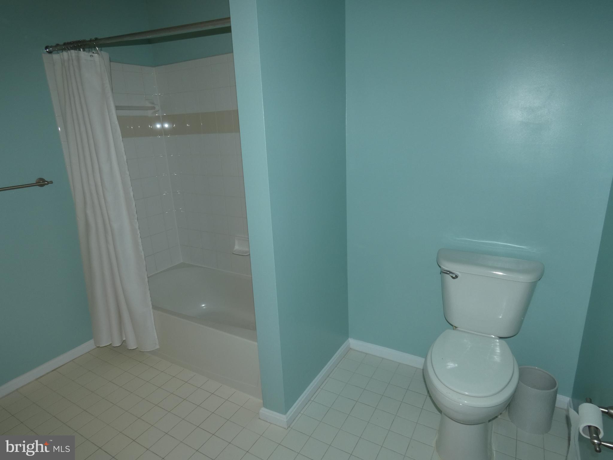 GROVE AT ARLINGTON - Residential Lease