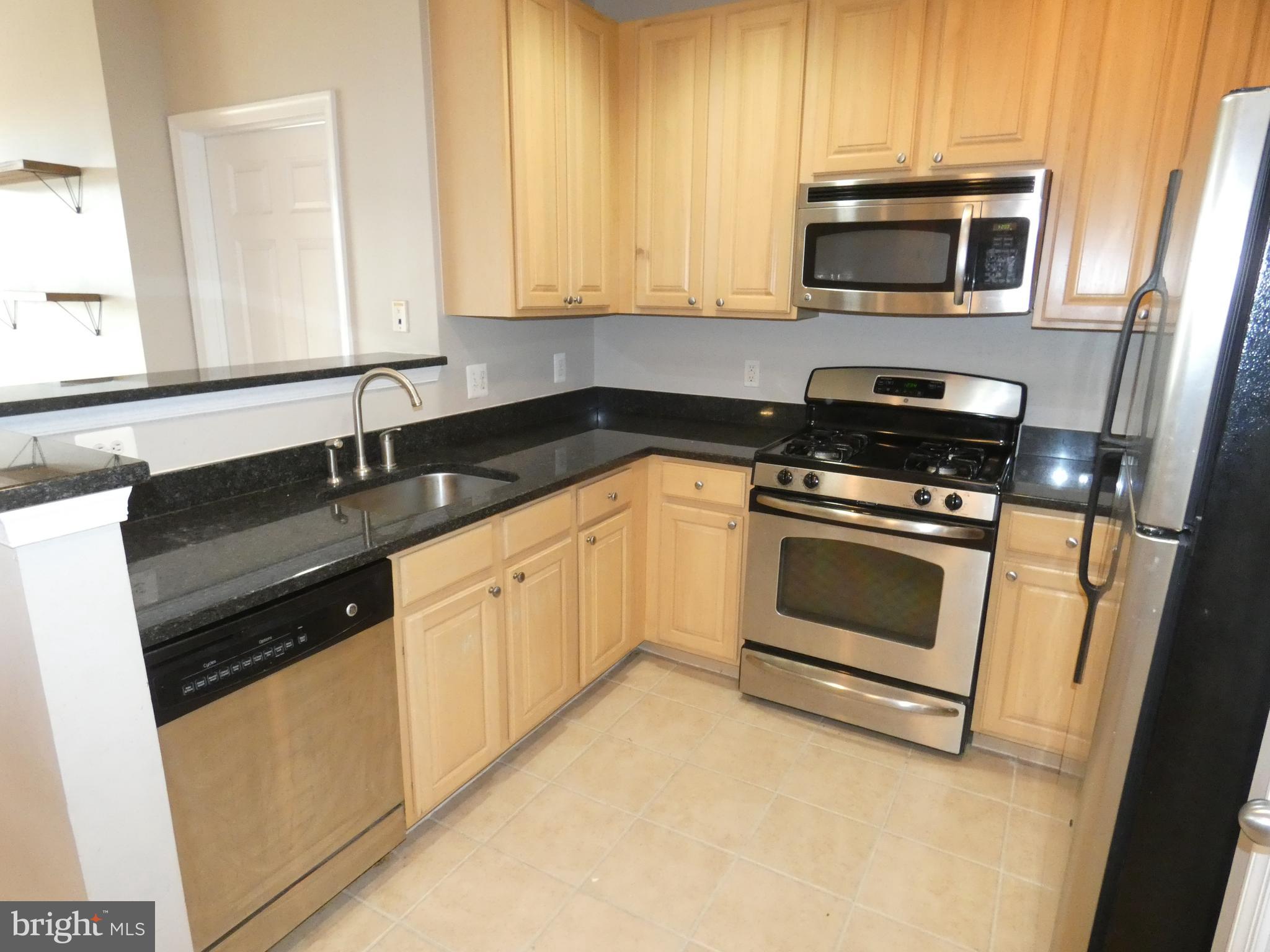 GROVE AT ARLINGTON - Residential Lease