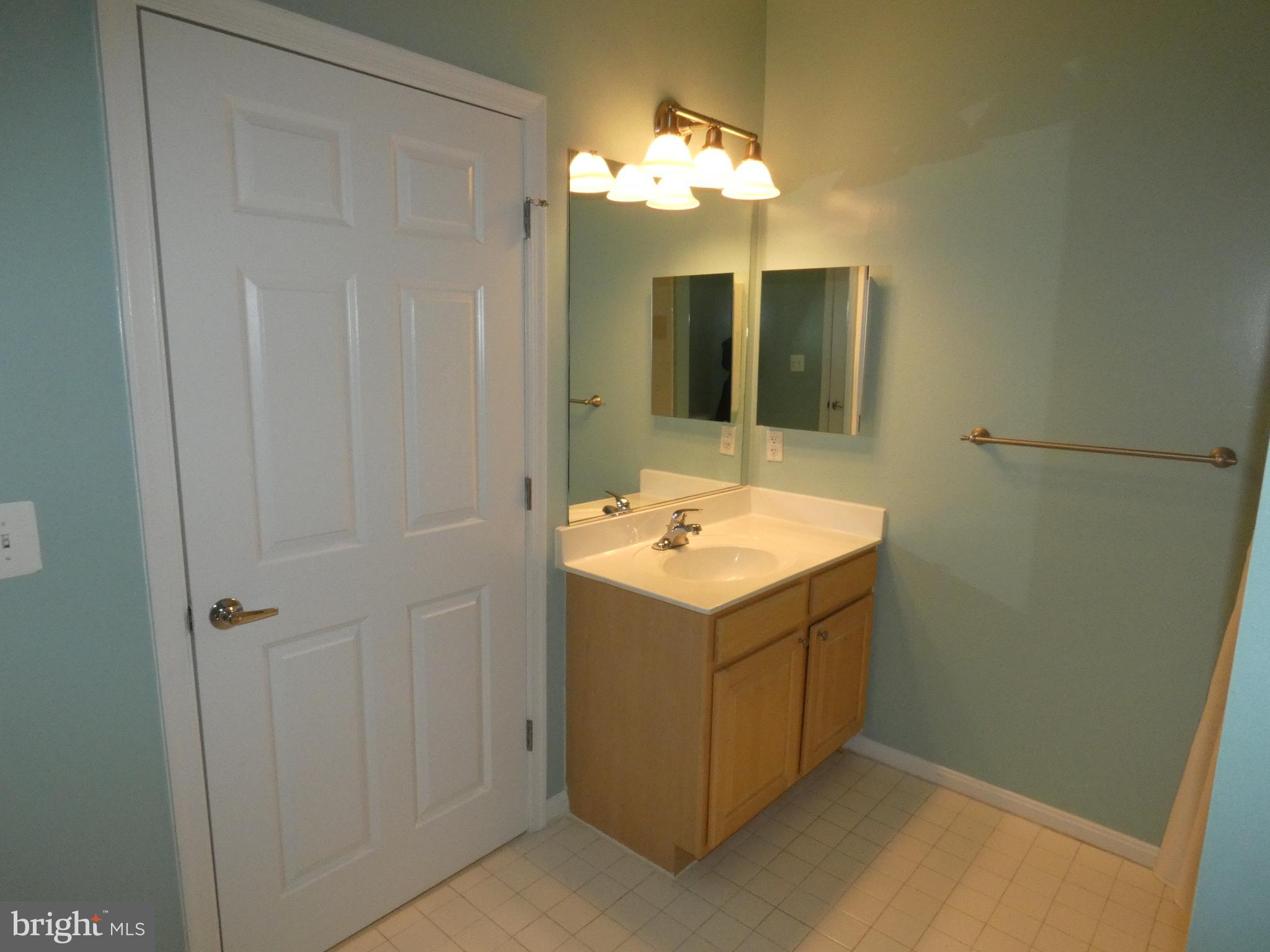 GROVE AT ARLINGTON - Residential Lease