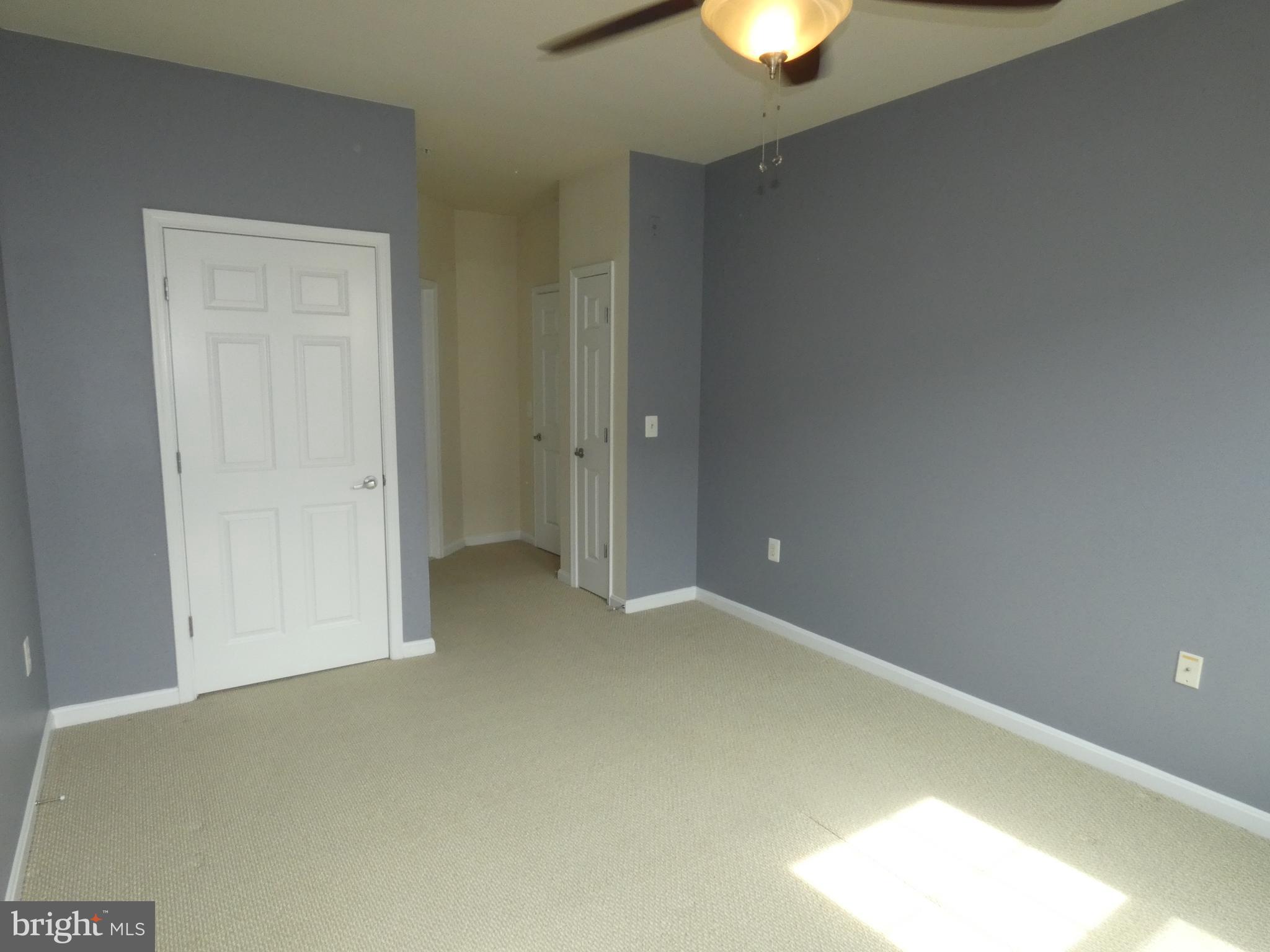 GROVE AT ARLINGTON - Residential Lease