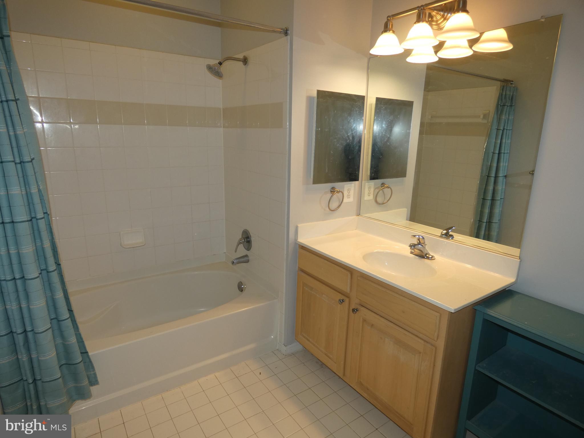 GROVE AT ARLINGTON - Residential Lease