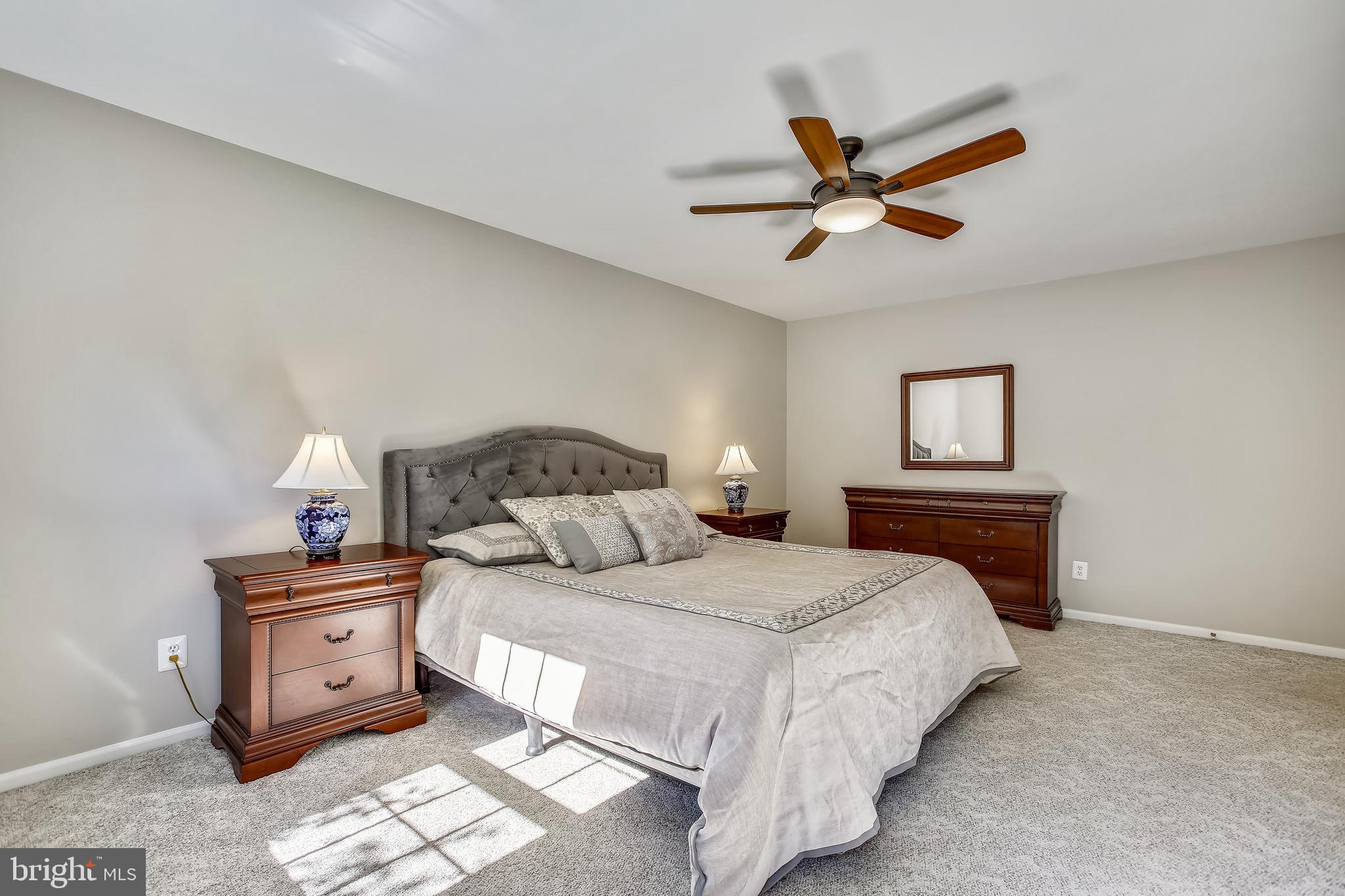 BLUFFS OF WOLF TRAP - Residential