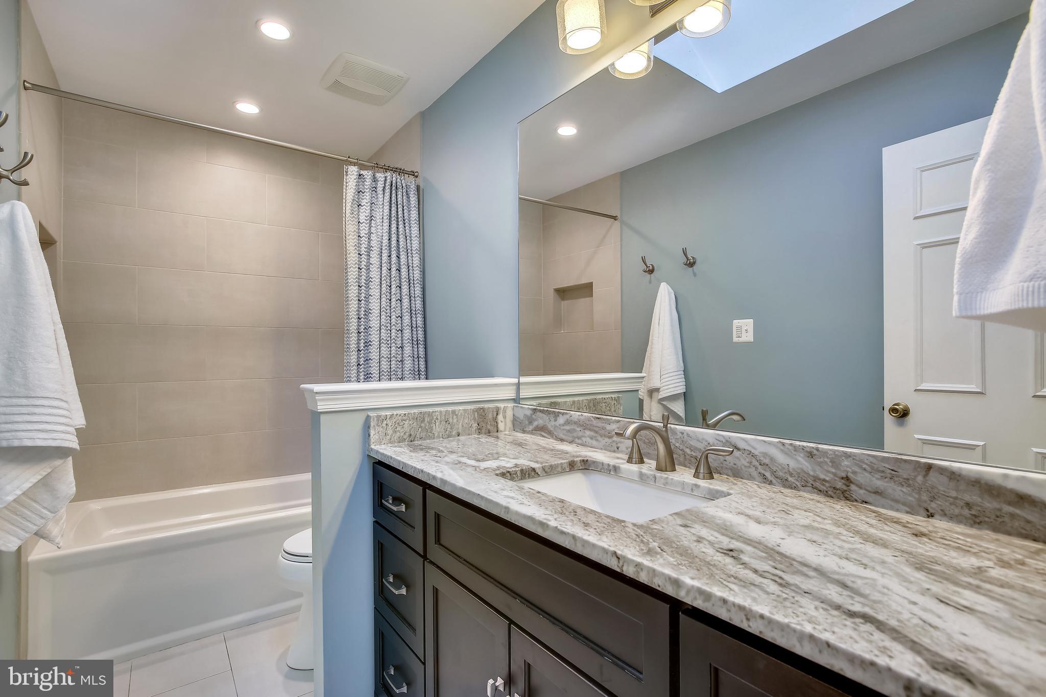 BLUFFS OF WOLF TRAP - Residential