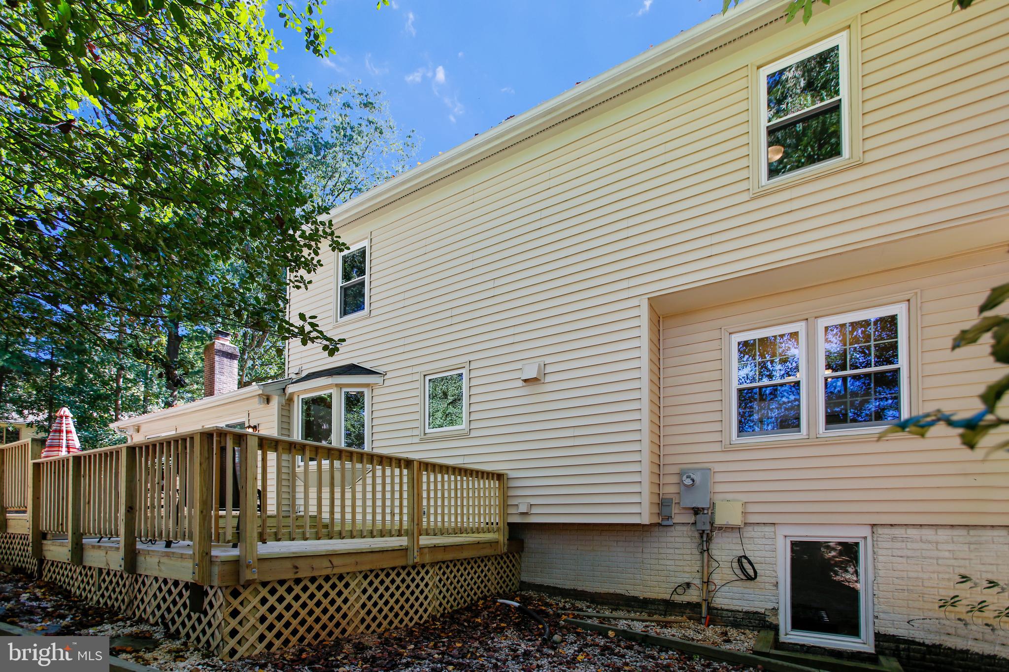 BLUFFS OF WOLF TRAP - Residential