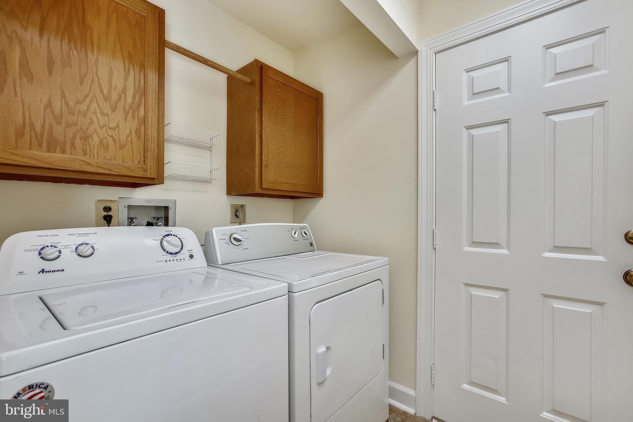 BLUFFS OF WOLF TRAP - Residential