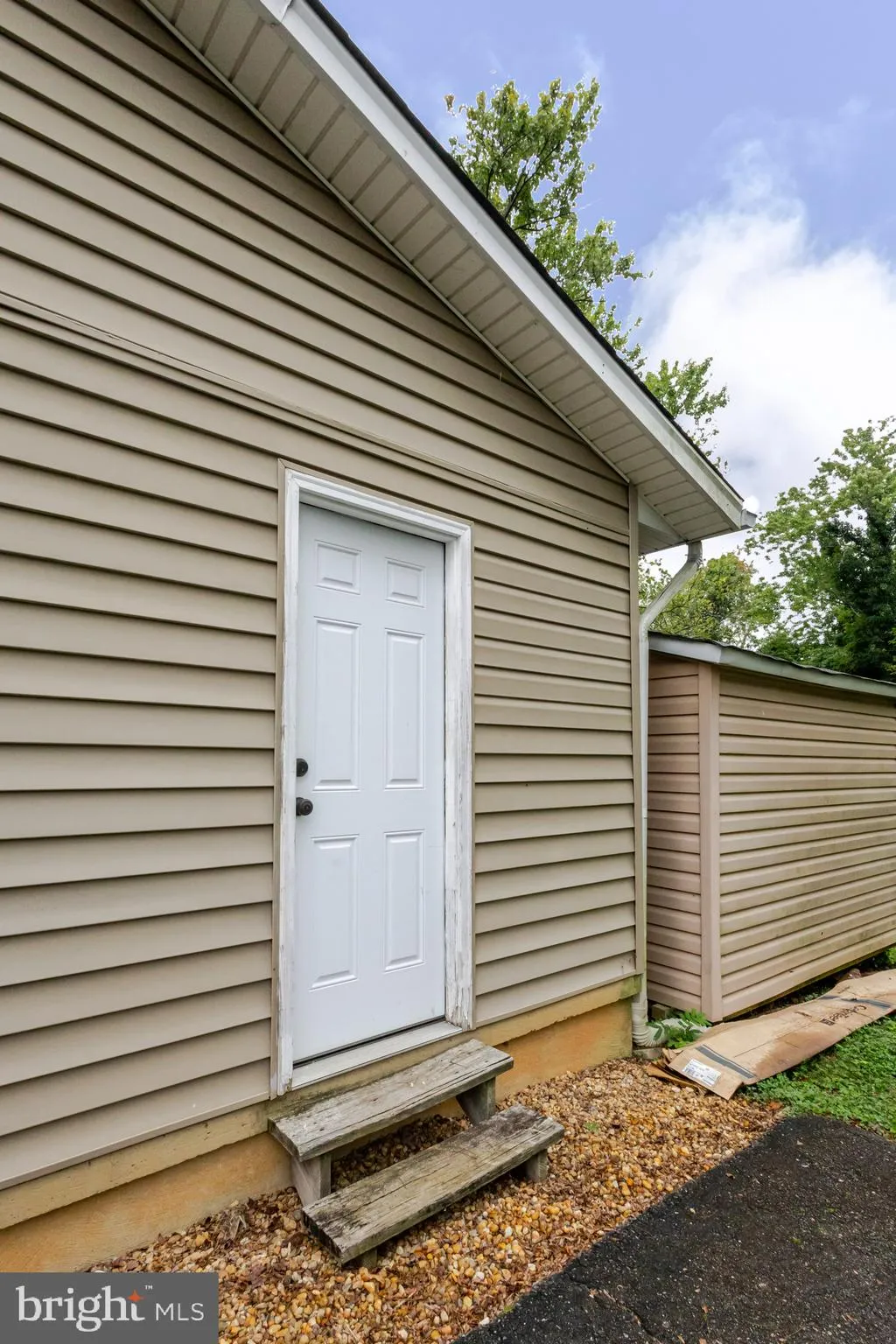 Fredericksburg, Virginia 22405, United States, 3 Bedrooms Bedrooms, ,3 BathroomsBathrooms,Residential,Active,220232