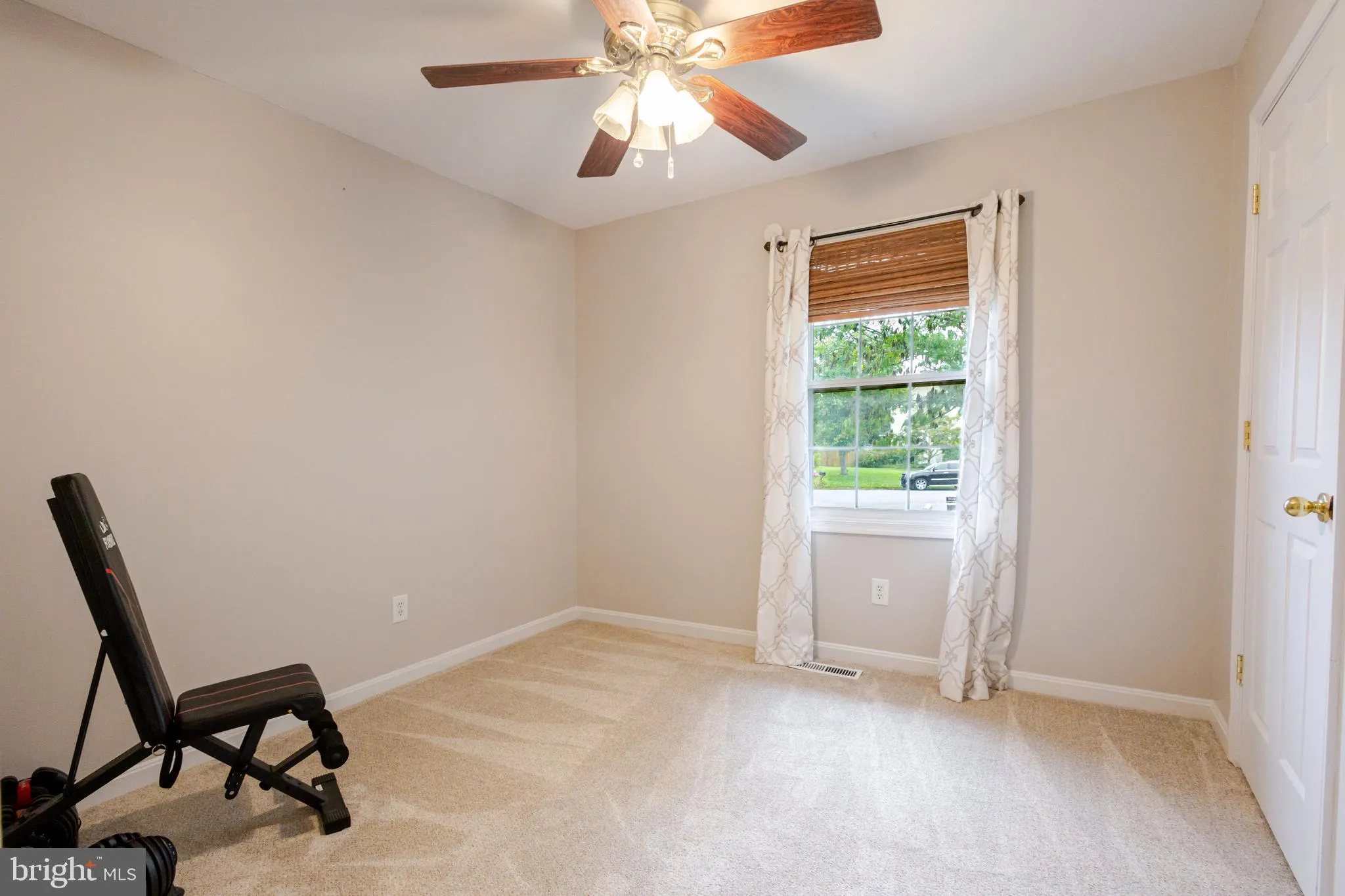 Fredericksburg, Virginia 22405, United States, 3 Bedrooms Bedrooms, ,3 BathroomsBathrooms,Residential,Active,220232