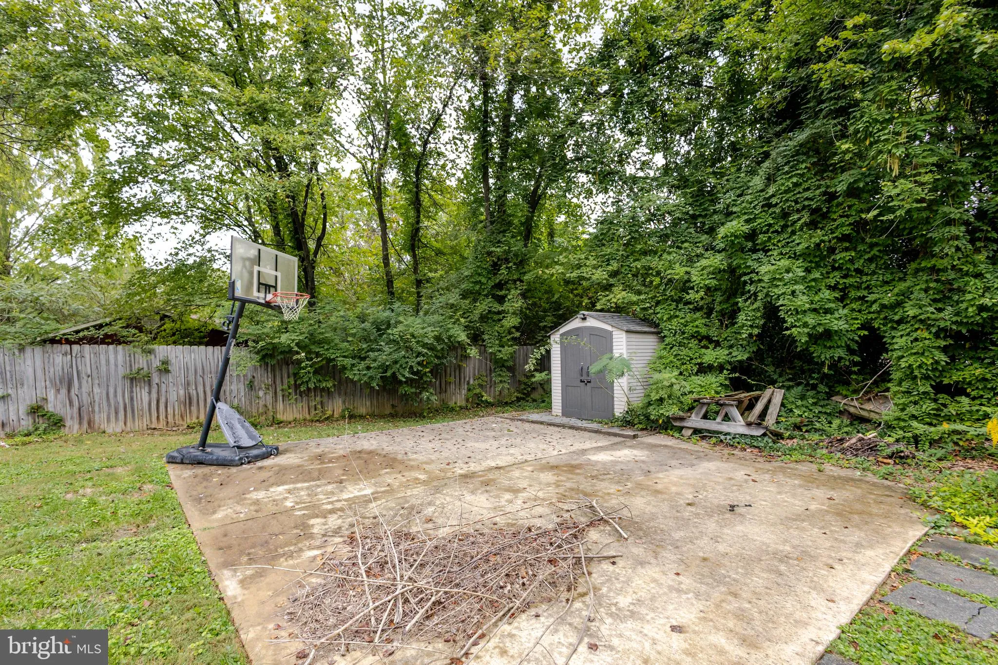 Fredericksburg, Virginia 22405, United States, 3 Bedrooms Bedrooms, ,3 BathroomsBathrooms,Residential,Active,220232