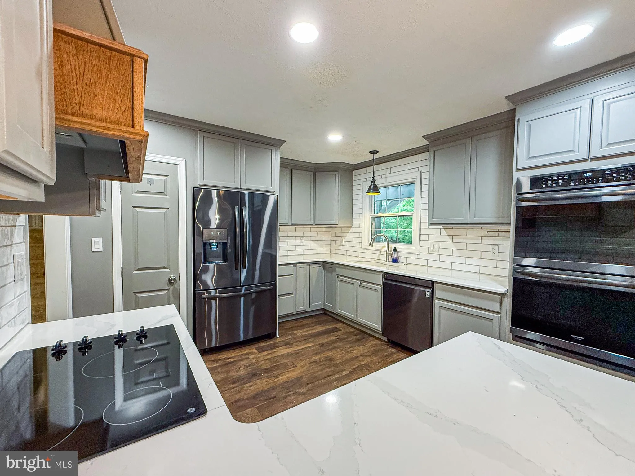 Fredericksburg, Virginia 22405, United States, 3 Bedrooms Bedrooms, ,3 BathroomsBathrooms,Residential,Active,220232