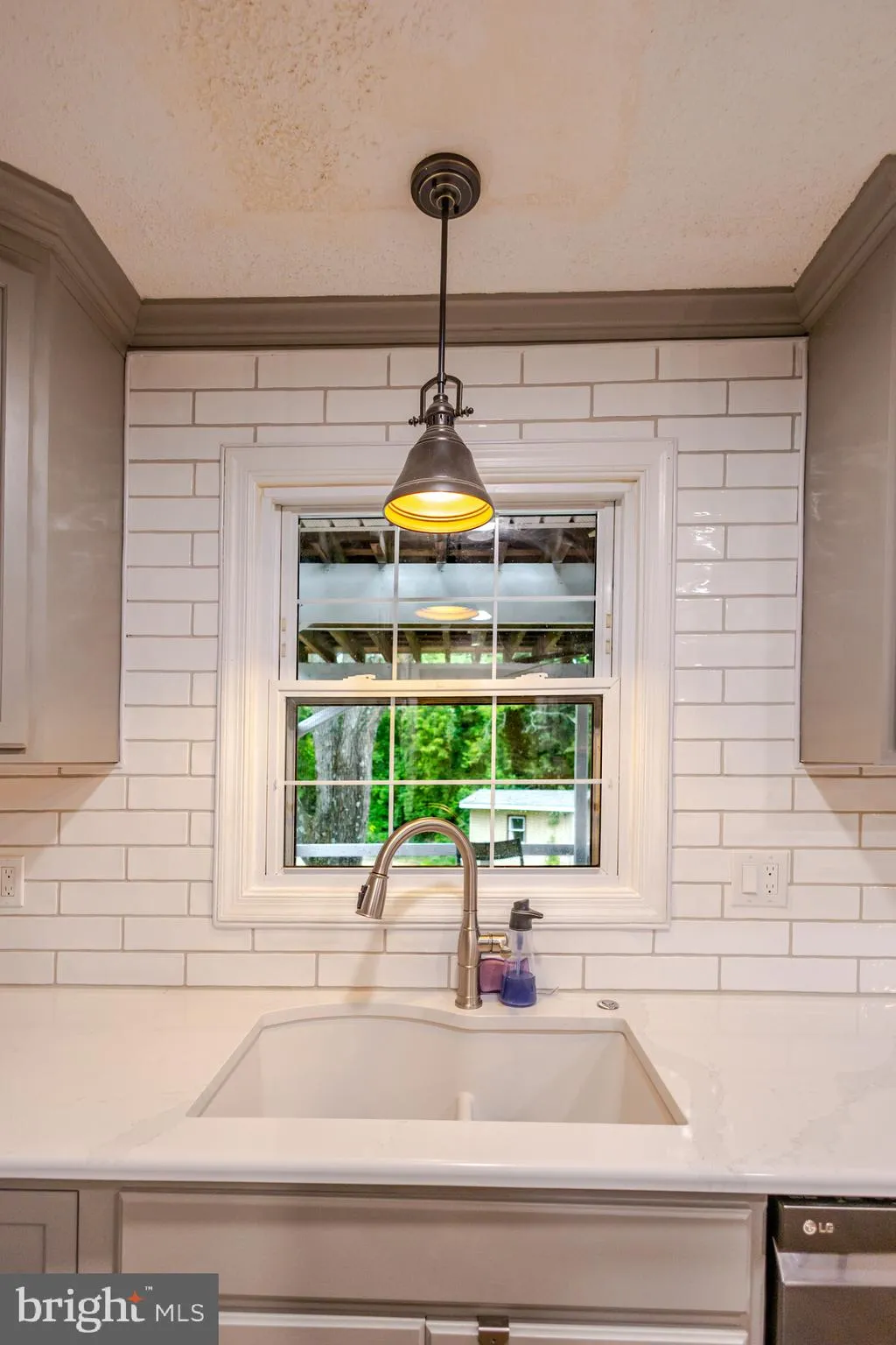 Fredericksburg, Virginia 22405, United States, 3 Bedrooms Bedrooms, ,3 BathroomsBathrooms,Residential,Active,220232