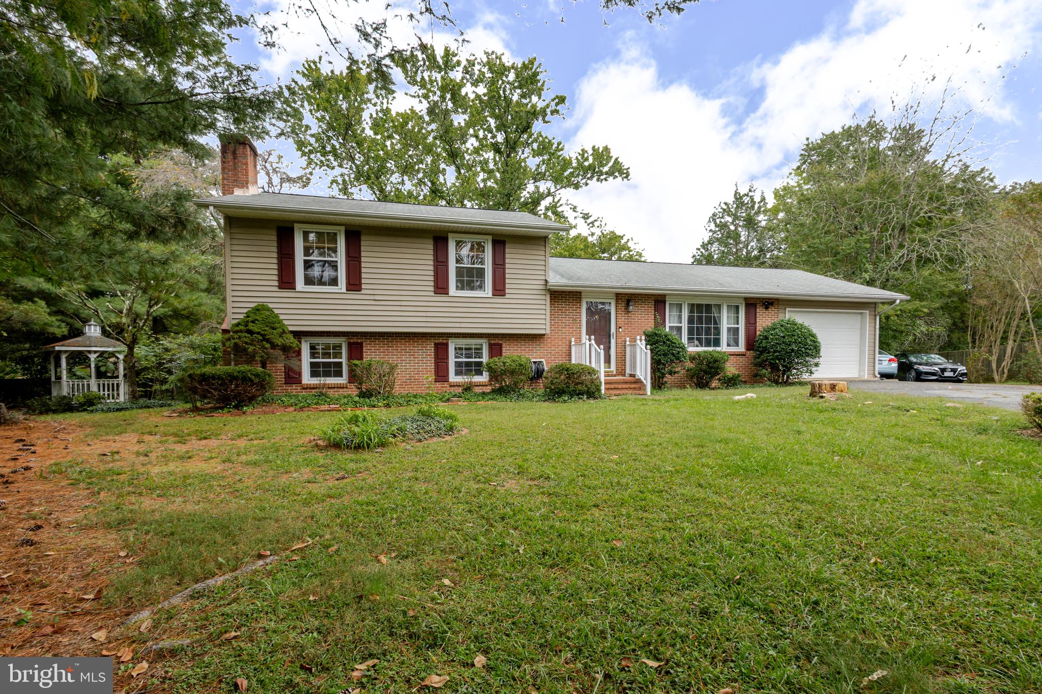 5 WICKHAM COURT