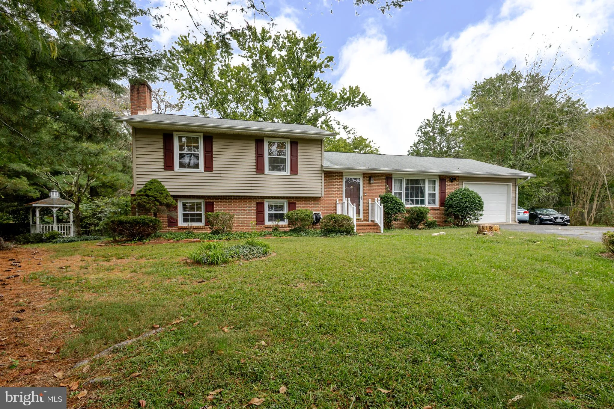 Fredericksburg, Virginia 22405, United States, 3 Bedrooms Bedrooms, ,3 BathroomsBathrooms,Residential,Active,220232