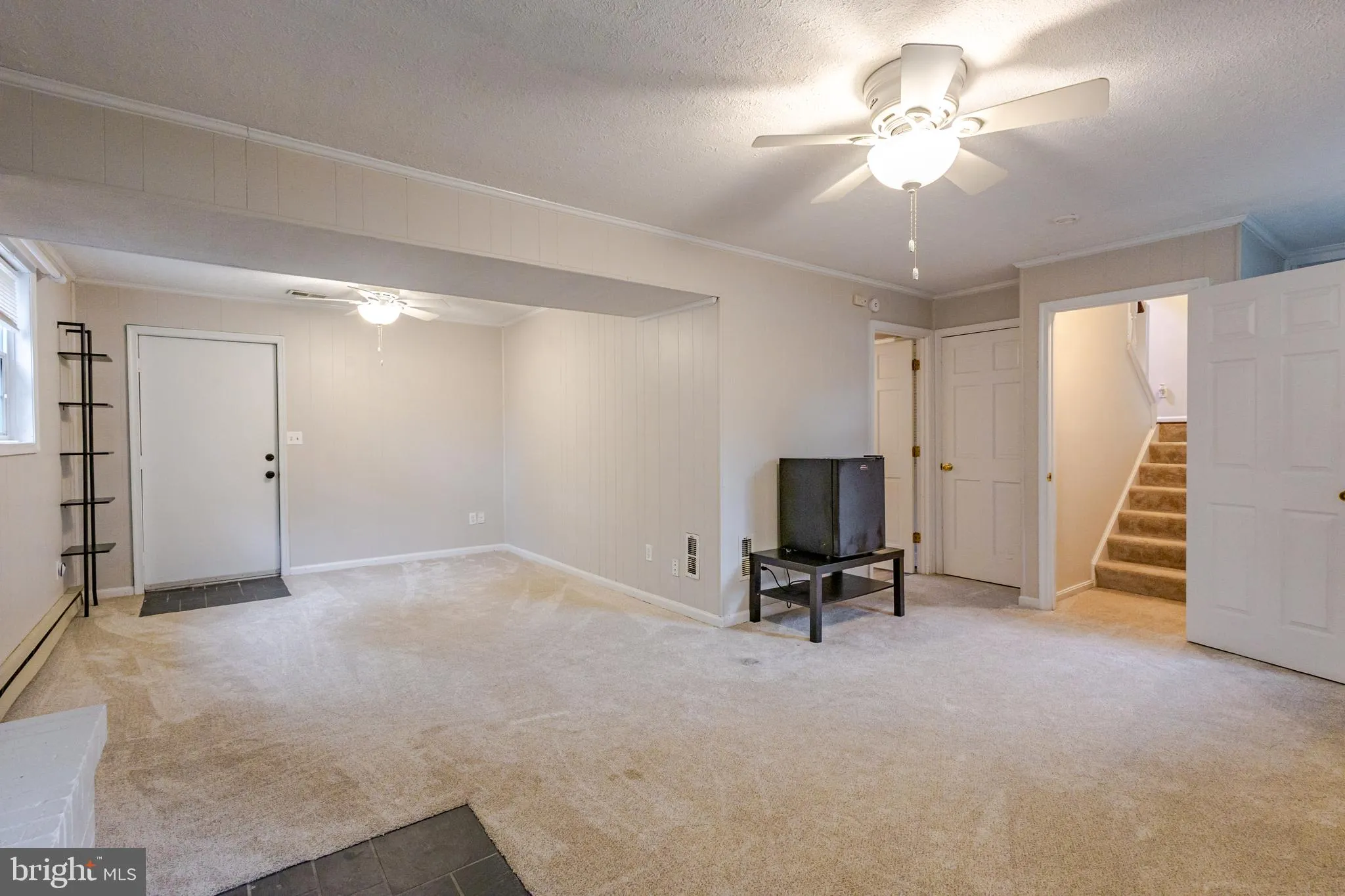 Fredericksburg, Virginia 22405, United States, 3 Bedrooms Bedrooms, ,3 BathroomsBathrooms,Residential,Active,220232