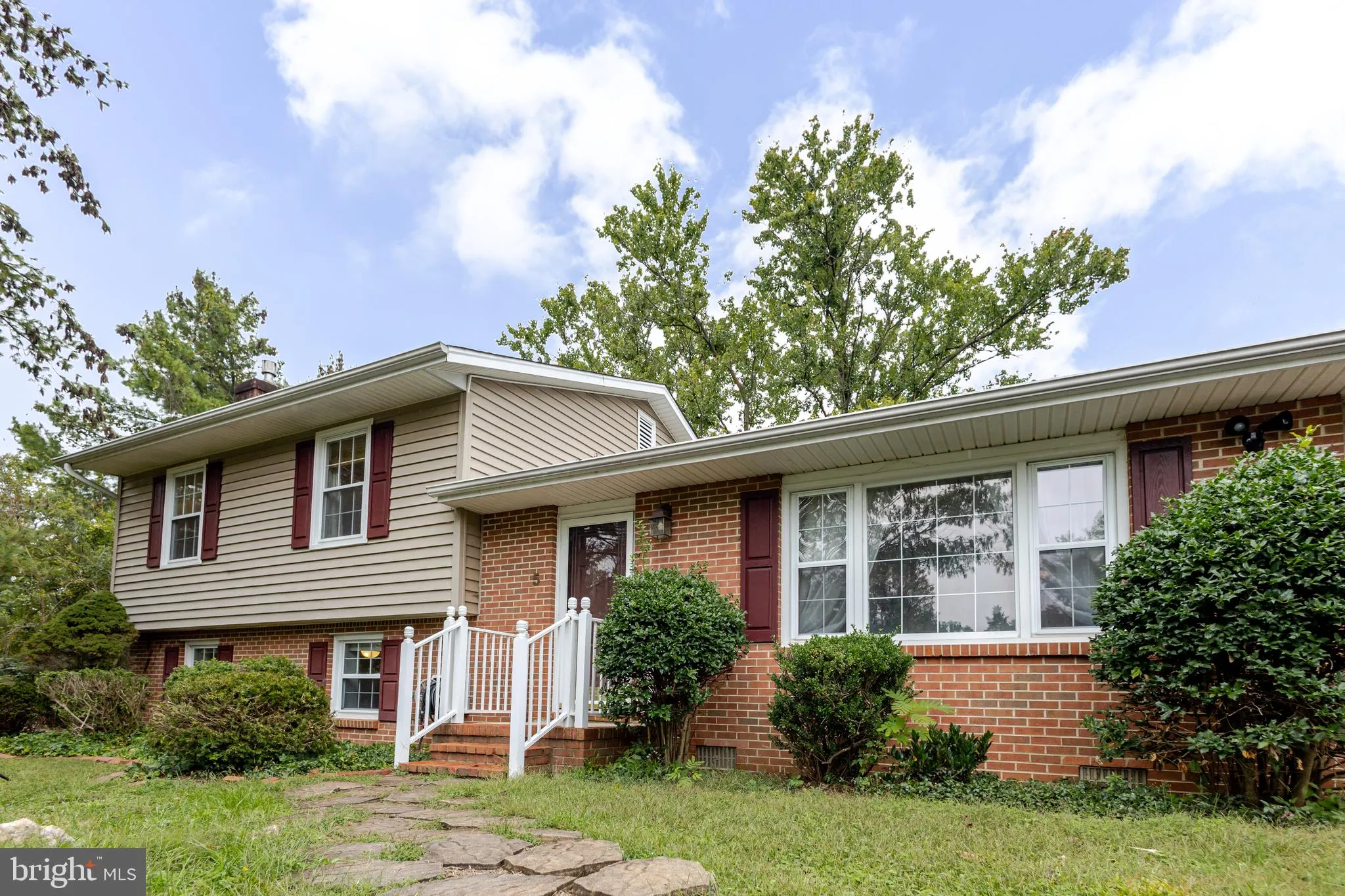 Fredericksburg, Virginia 22405, United States, 3 Bedrooms Bedrooms, ,3 BathroomsBathrooms,Residential,Active,220232