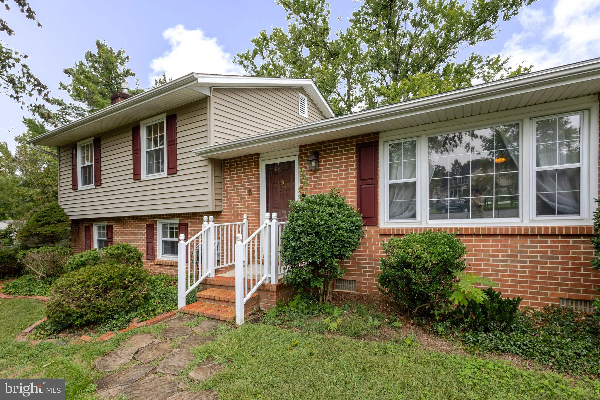 Fredericksburg, Virginia 22405, United States, 3 Bedrooms Bedrooms, ,3 BathroomsBathrooms,Residential,Active,220232