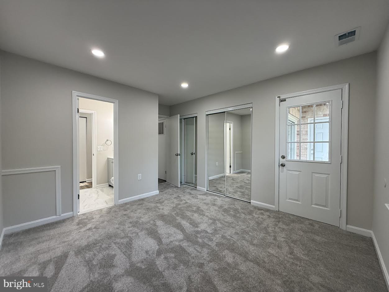 FLOWER HILL - Residential Lease