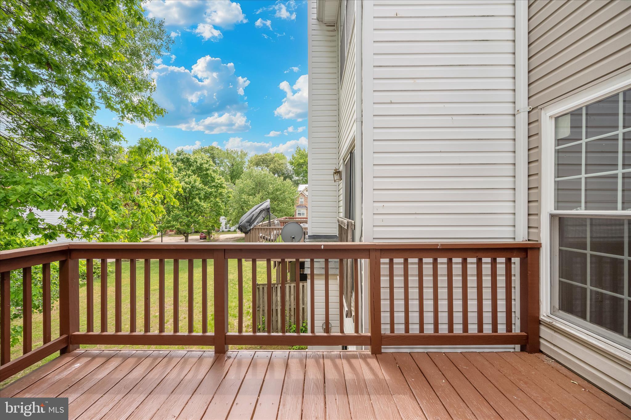 SEVEN OAKS - Residential