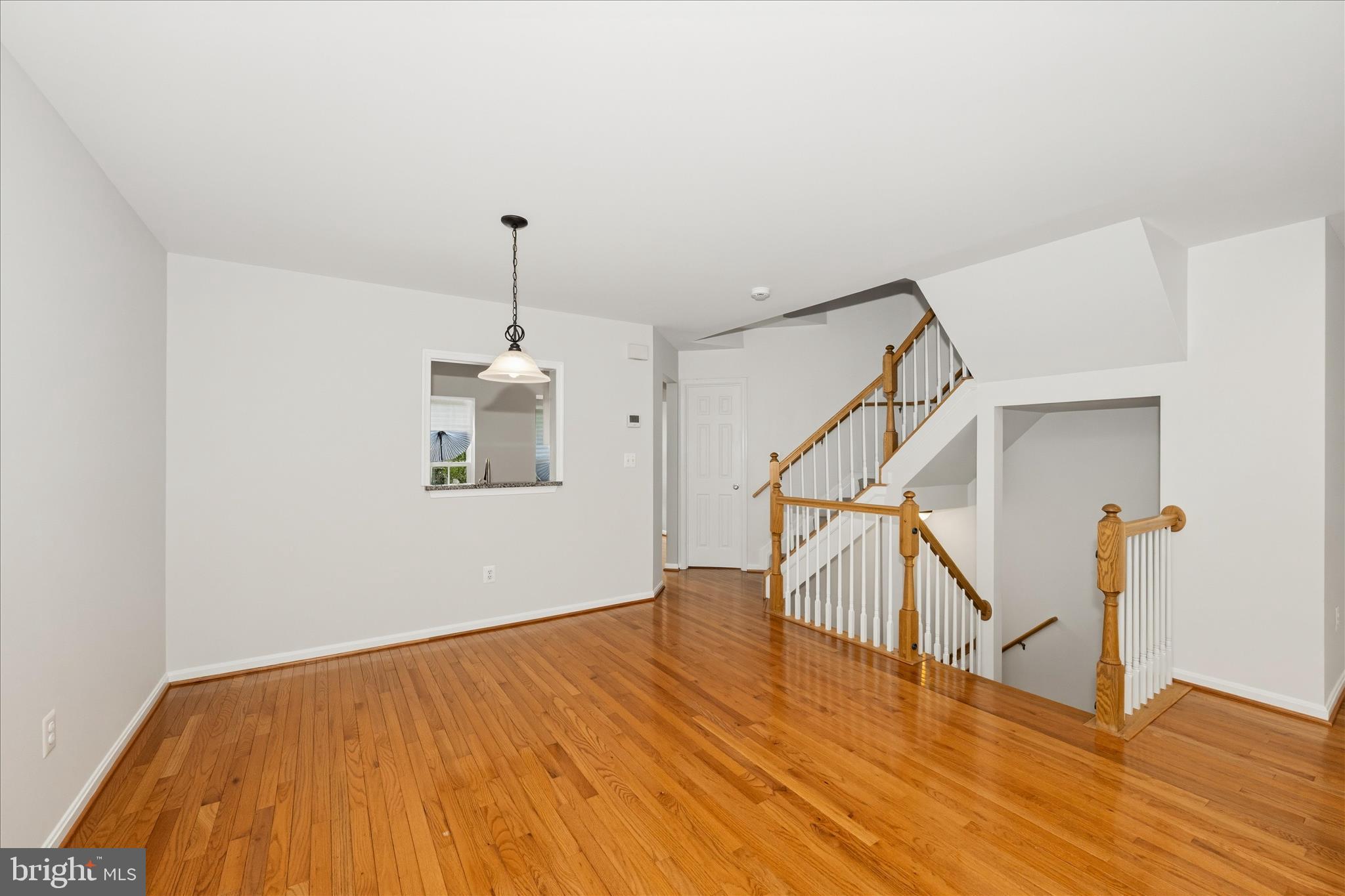 SEVEN OAKS - Residential