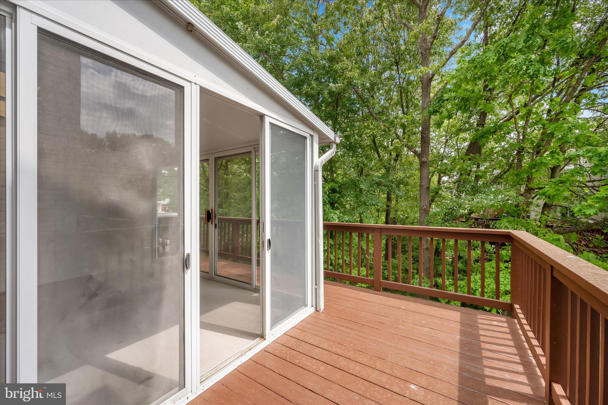 SEVEN OAKS - Residential