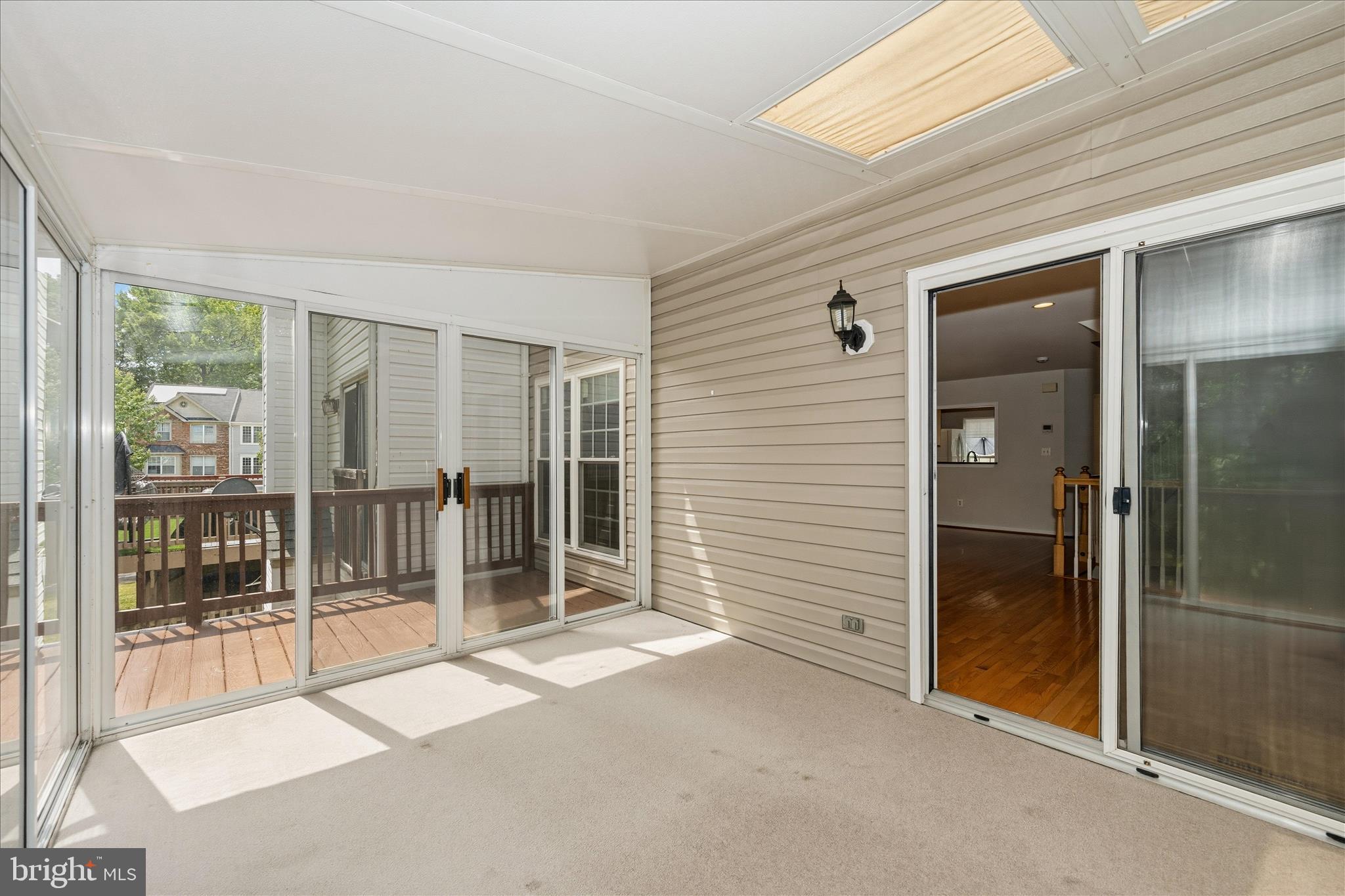 SEVEN OAKS - Residential