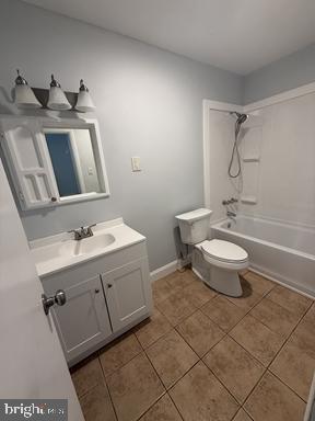 14 W STEPHEN DRIVE