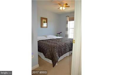 VILLAGE TOWNS - Residential Lease