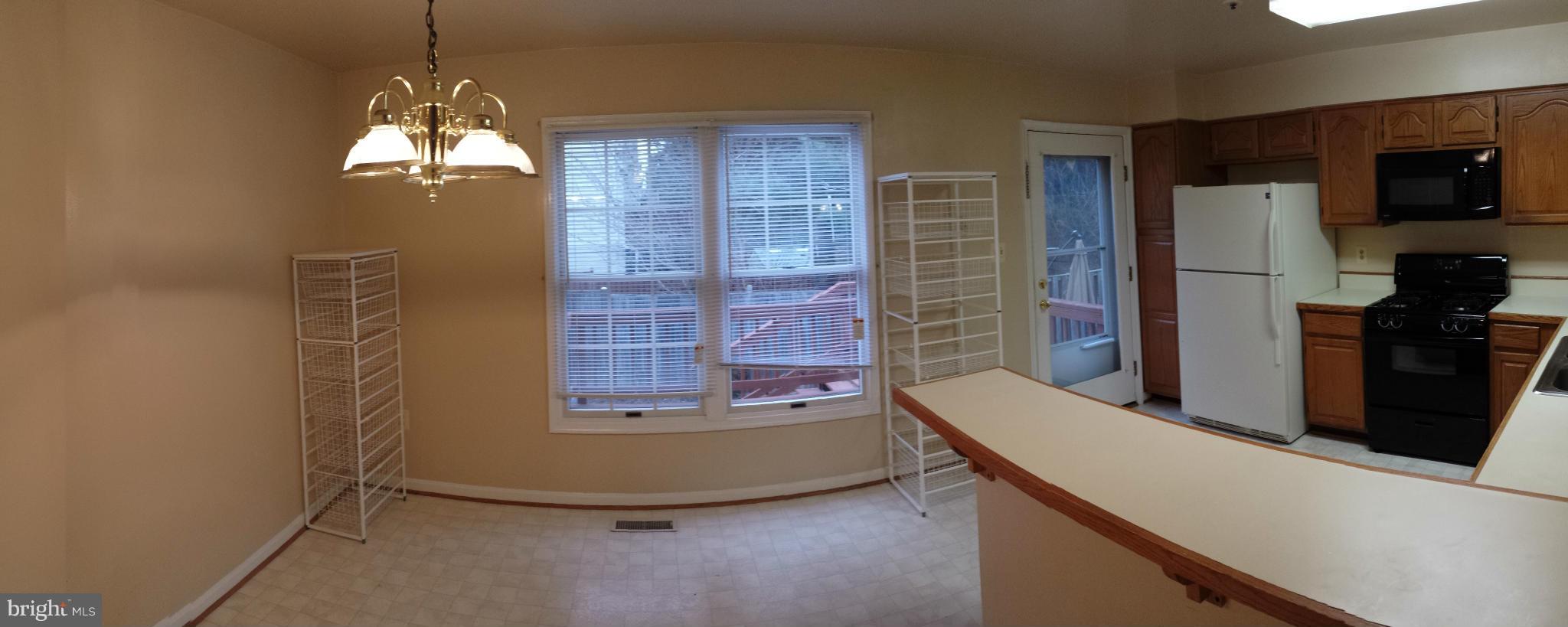 PARADISE - Residential Lease