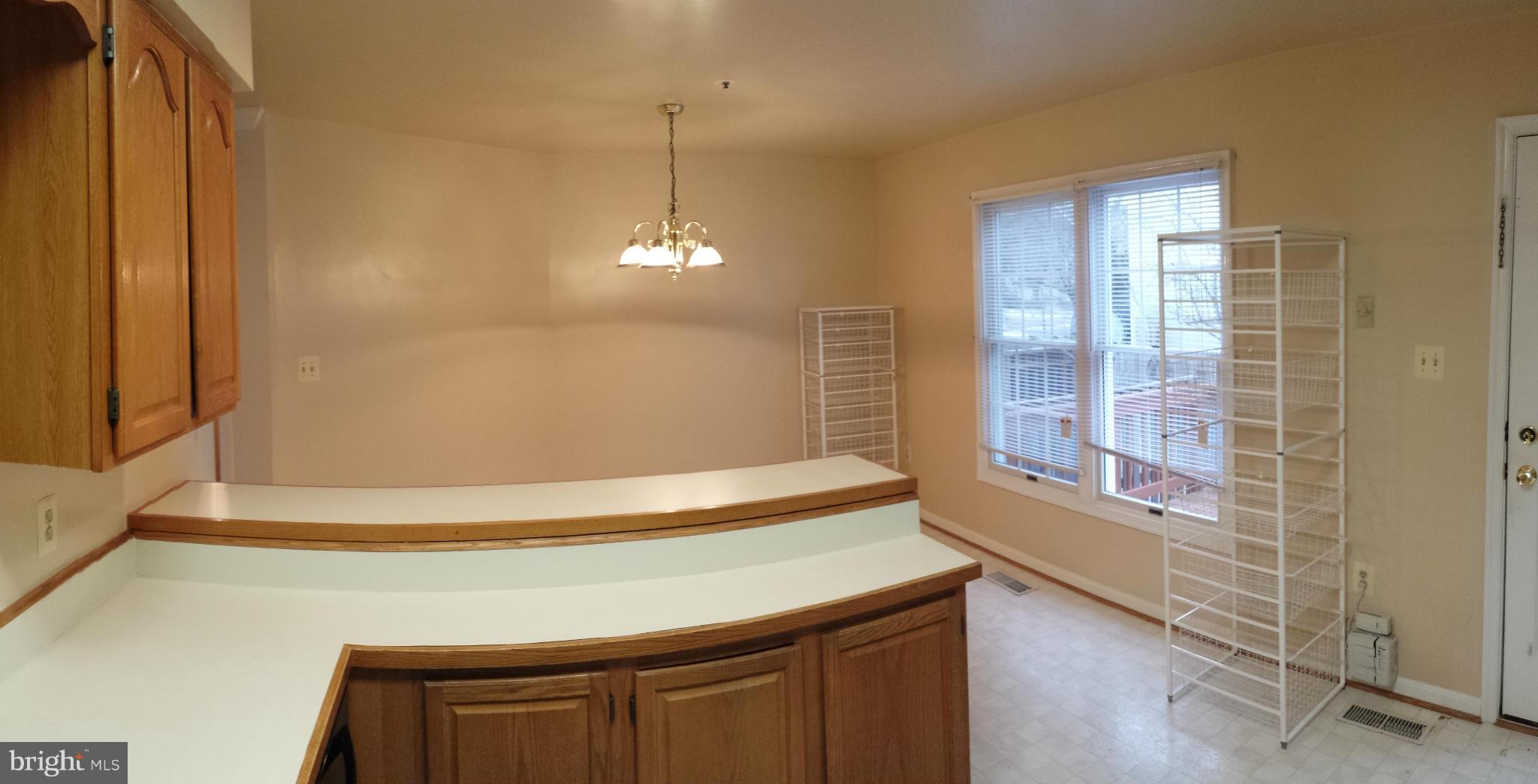 PARADISE - Residential Lease