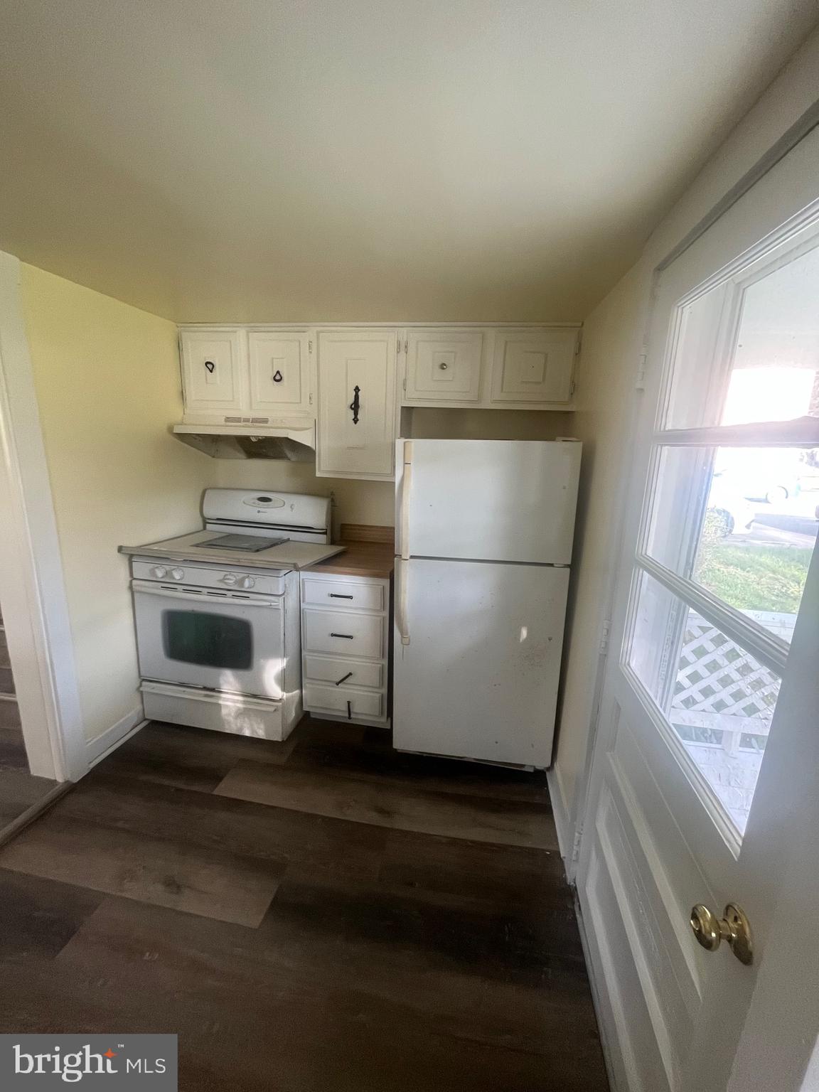 NONE AVAILABLE - Residential Lease