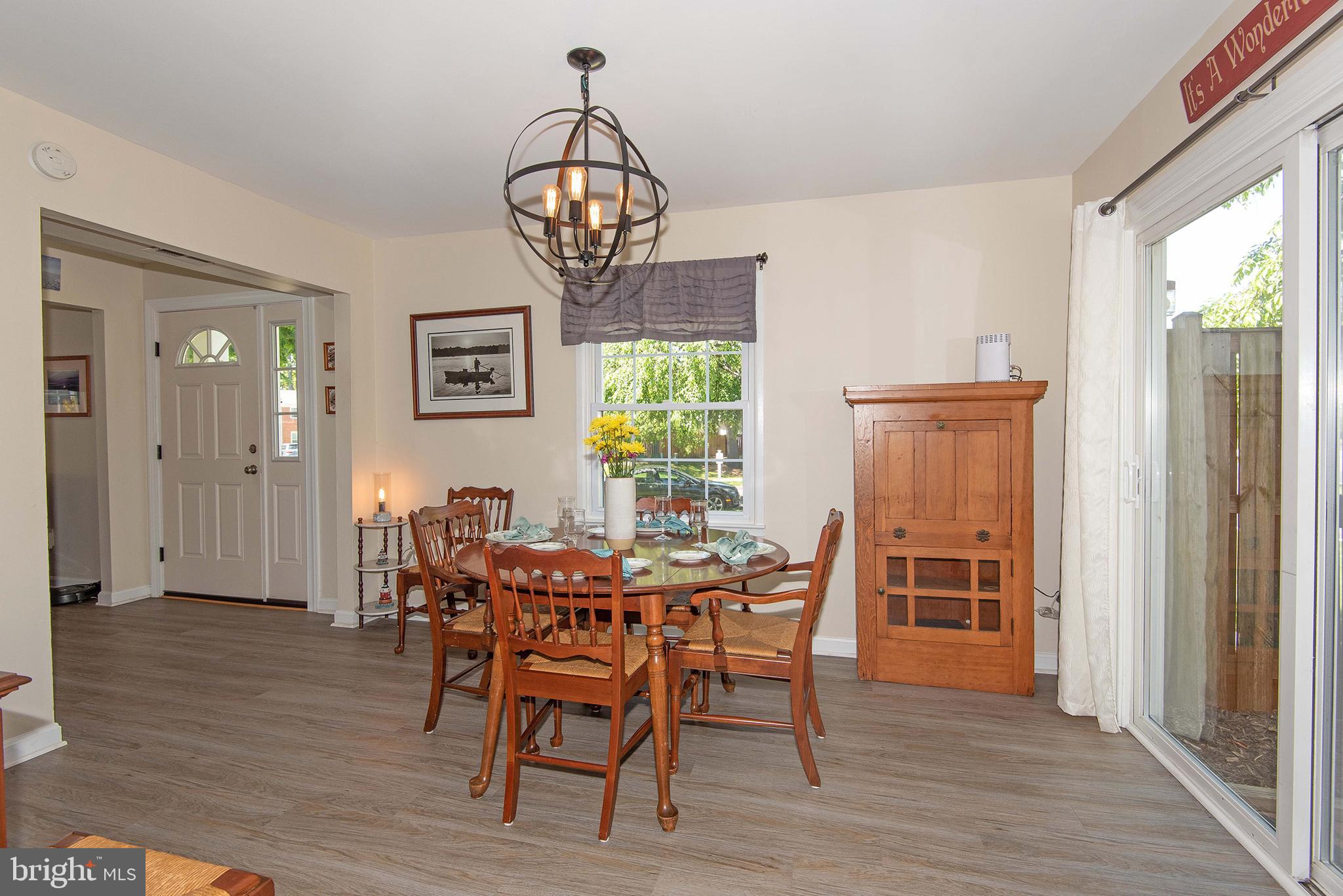 CROFTON TOWNE - Residential