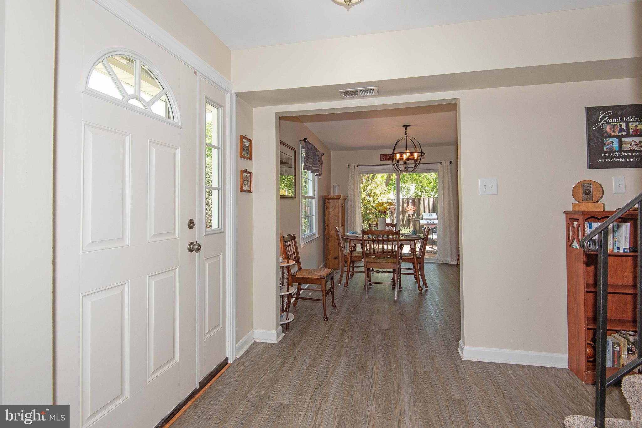 CROFTON TOWNE - Residential