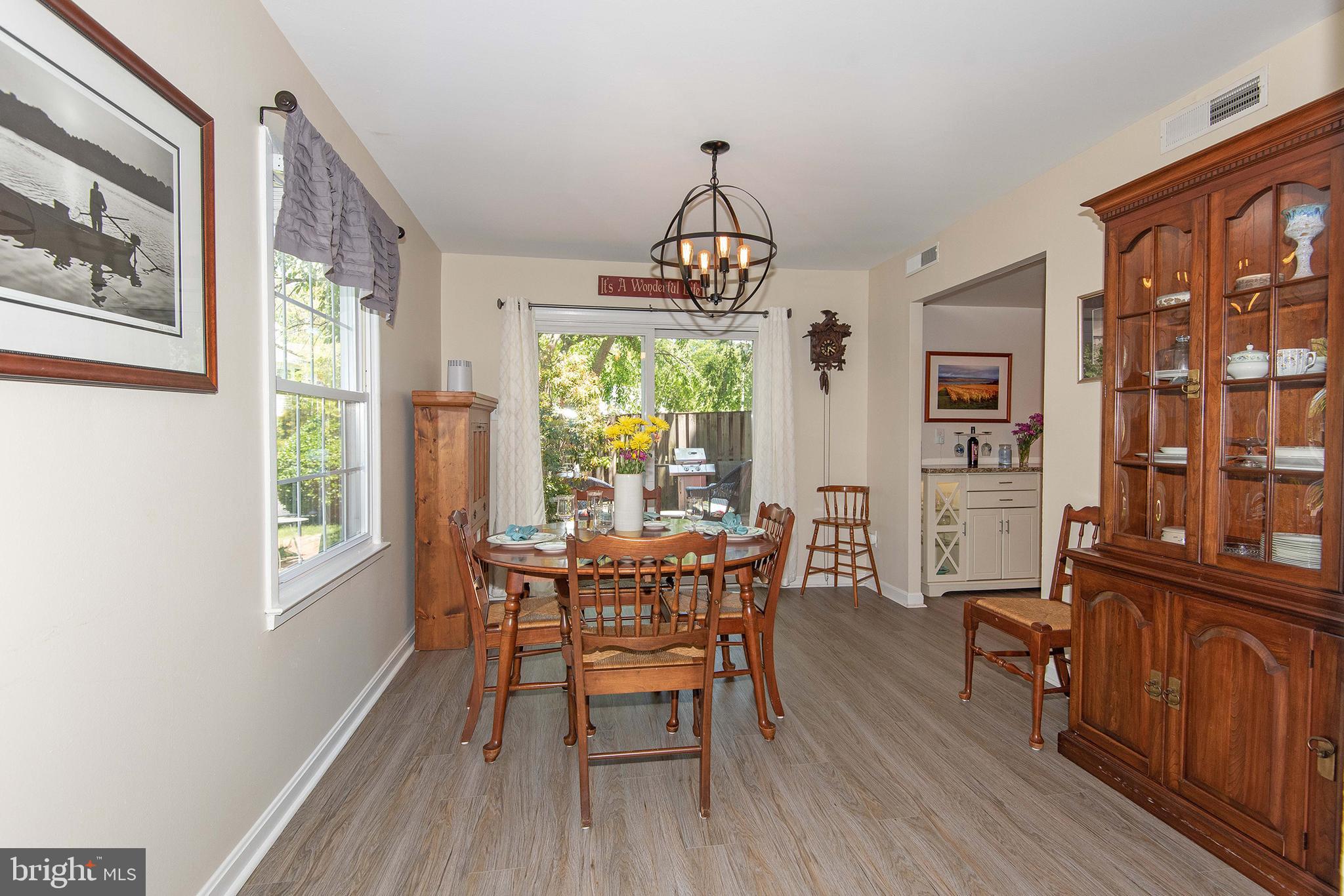 CROFTON TOWNE - Residential