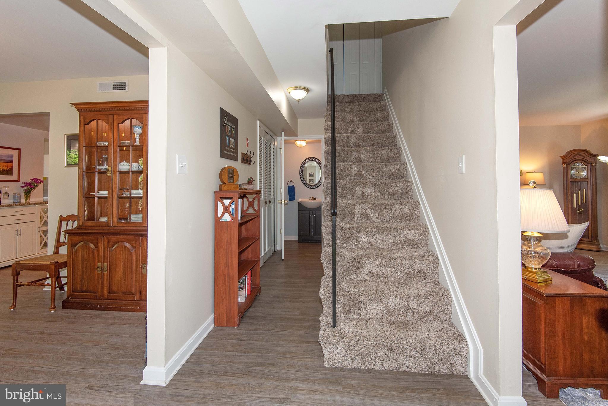 CROFTON TOWNE - Residential