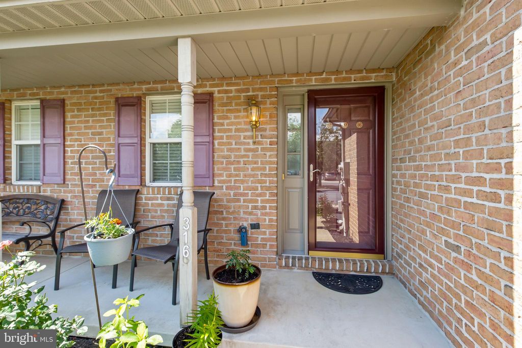 Photo of 316 FAIRMOUNT TER, MOUNTVILLE, PA 17554 (MLS # PALA2036878)