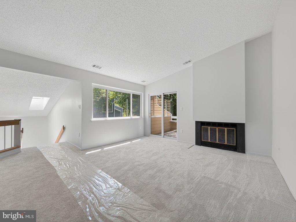 VILLARIDGE - Residential