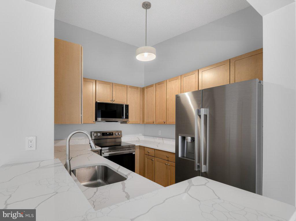 VILLARIDGE - Residential