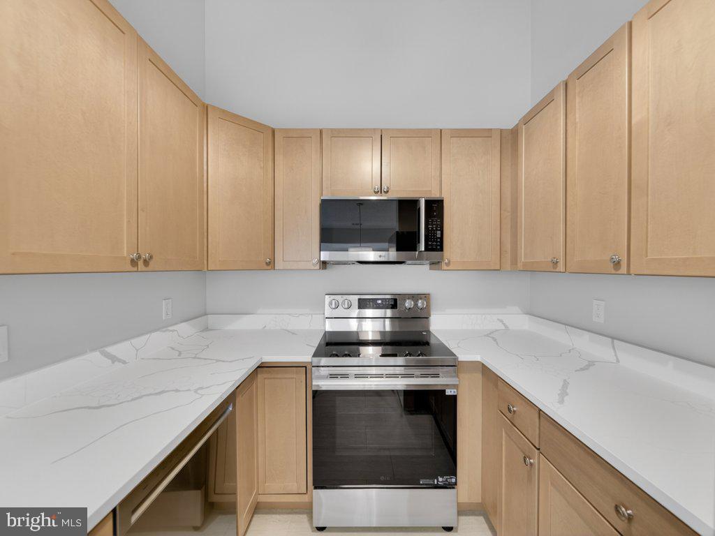VILLARIDGE - Residential