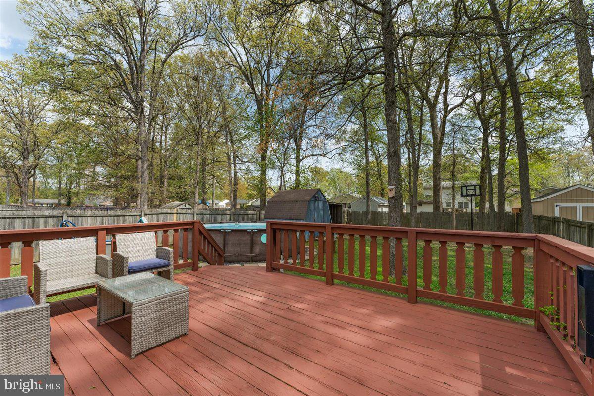 FRANKLIN MANOR BEACH - Residential