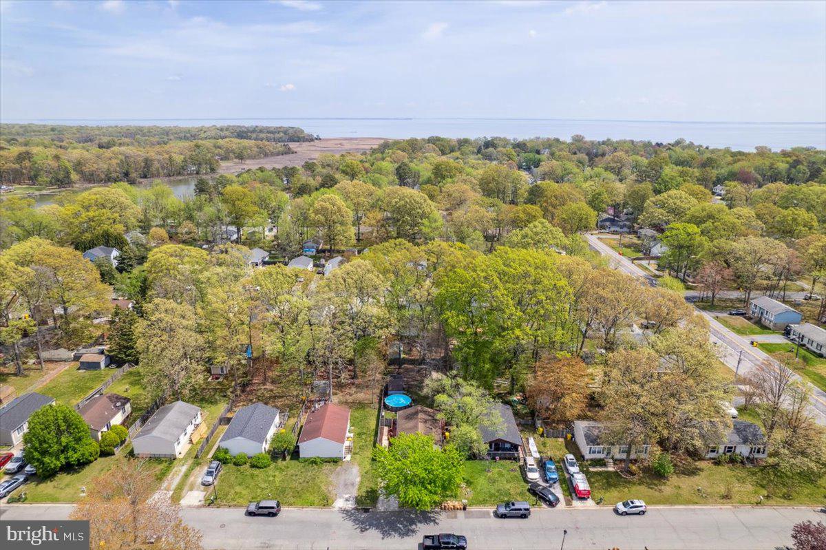 FRANKLIN MANOR BEACH - Residential