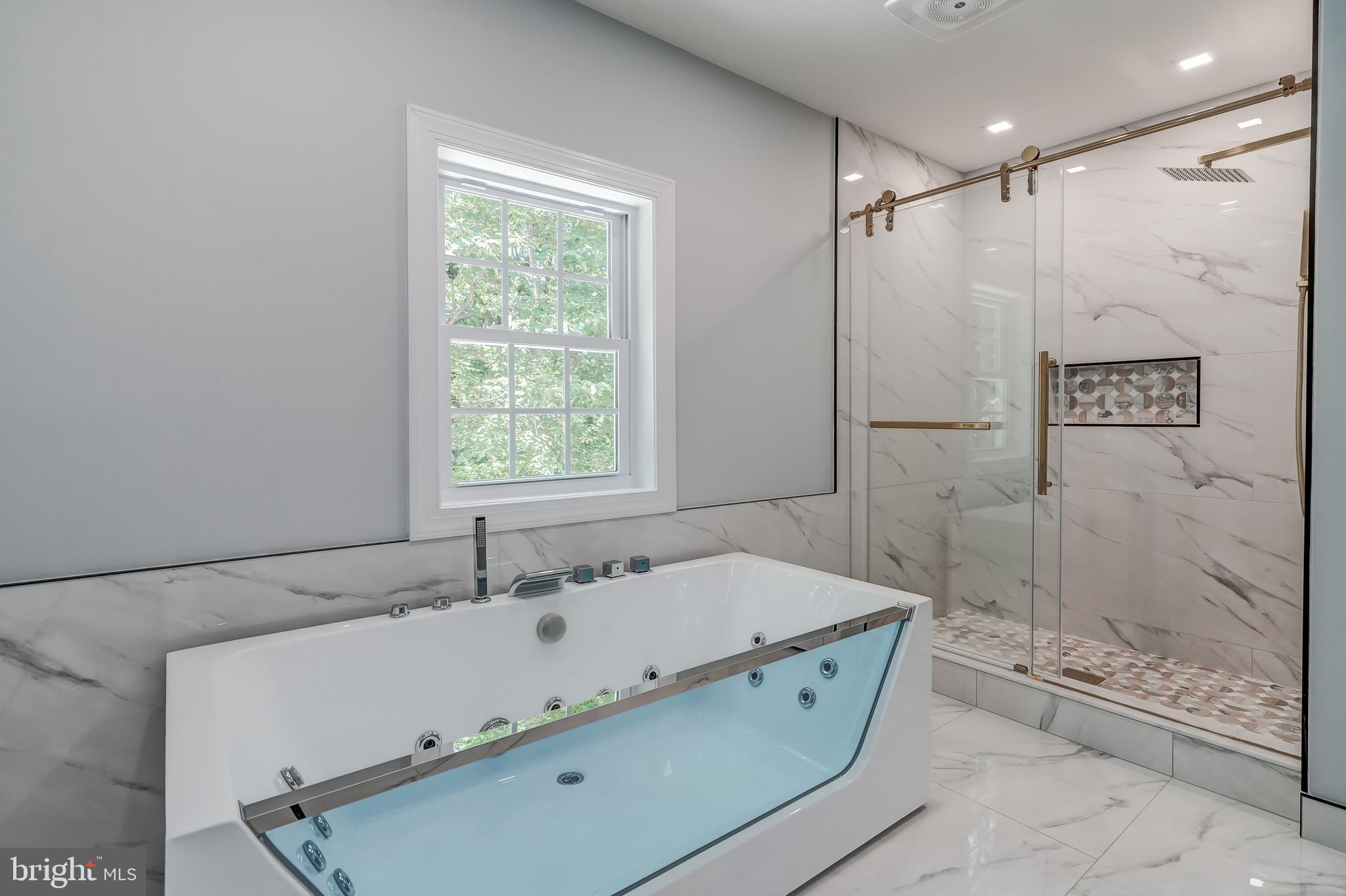 WOOD DUCK COVE - Residential