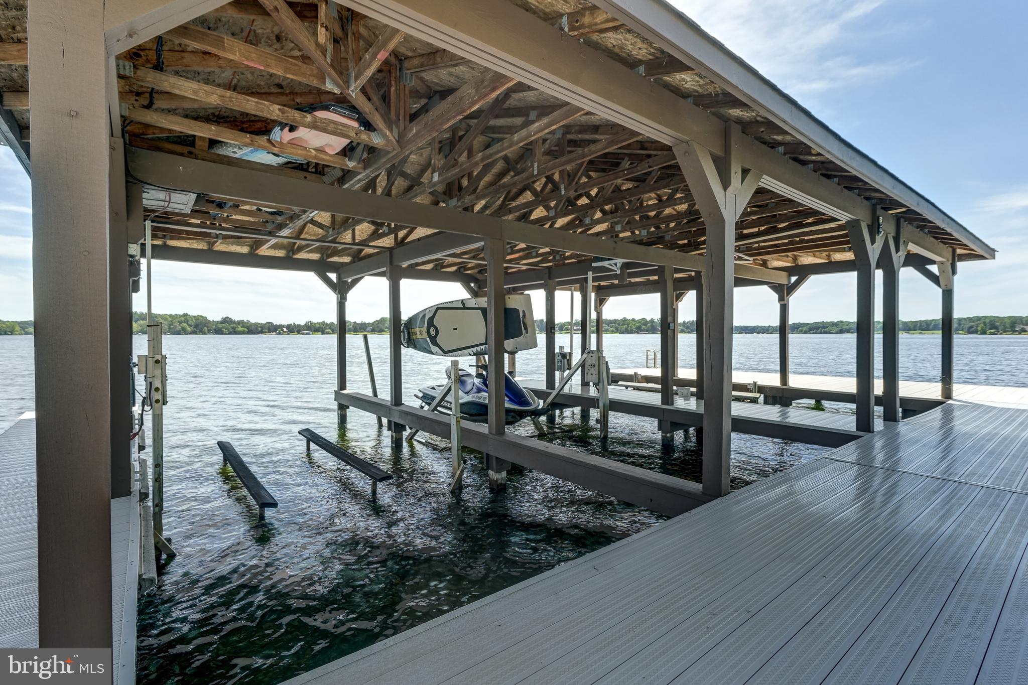 WOOD DUCK COVE - Residential