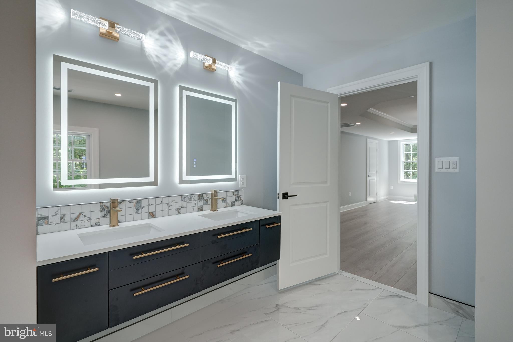 WOOD DUCK COVE - Residential