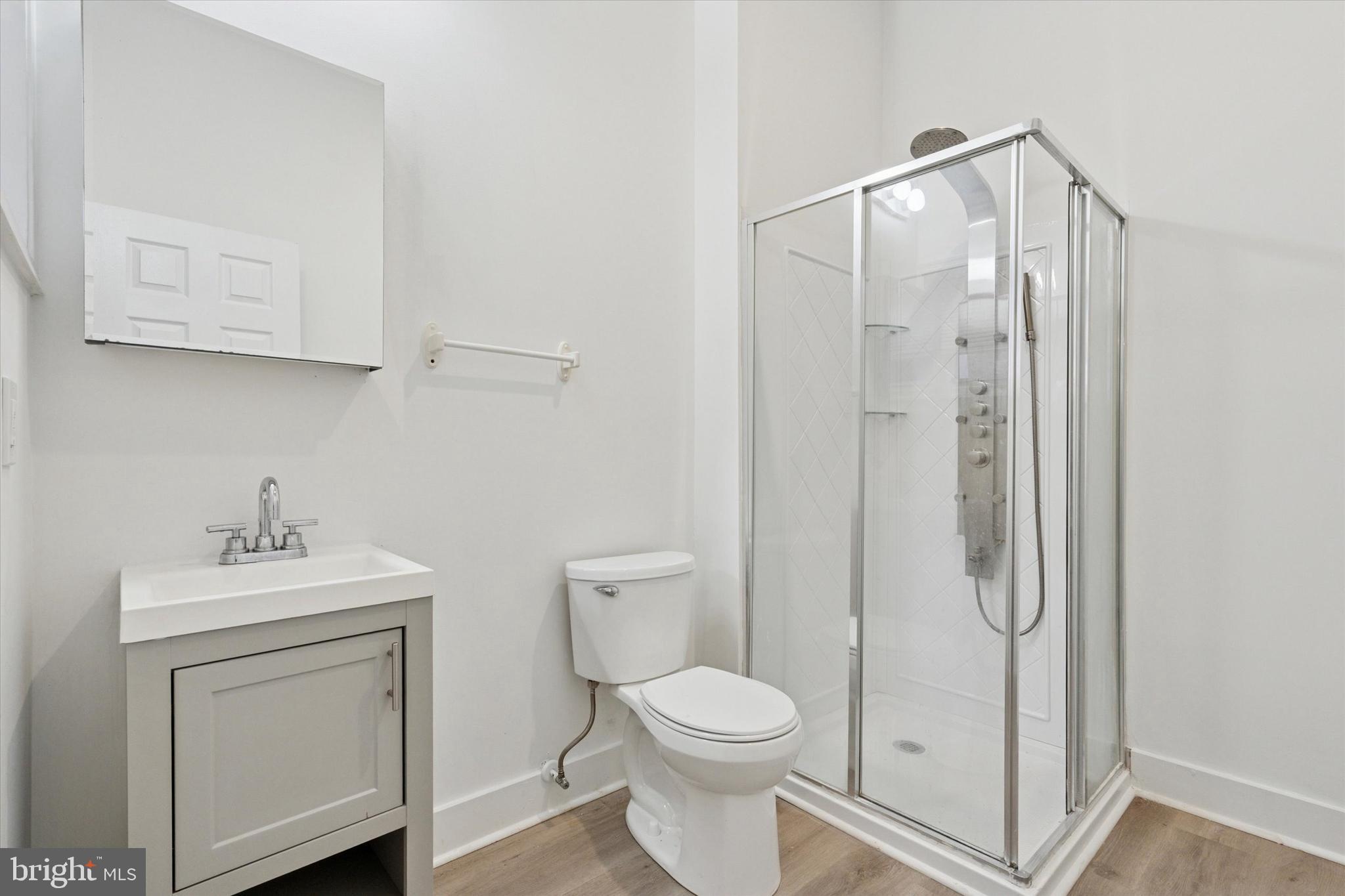 PHILADELPHIA - Residential Lease