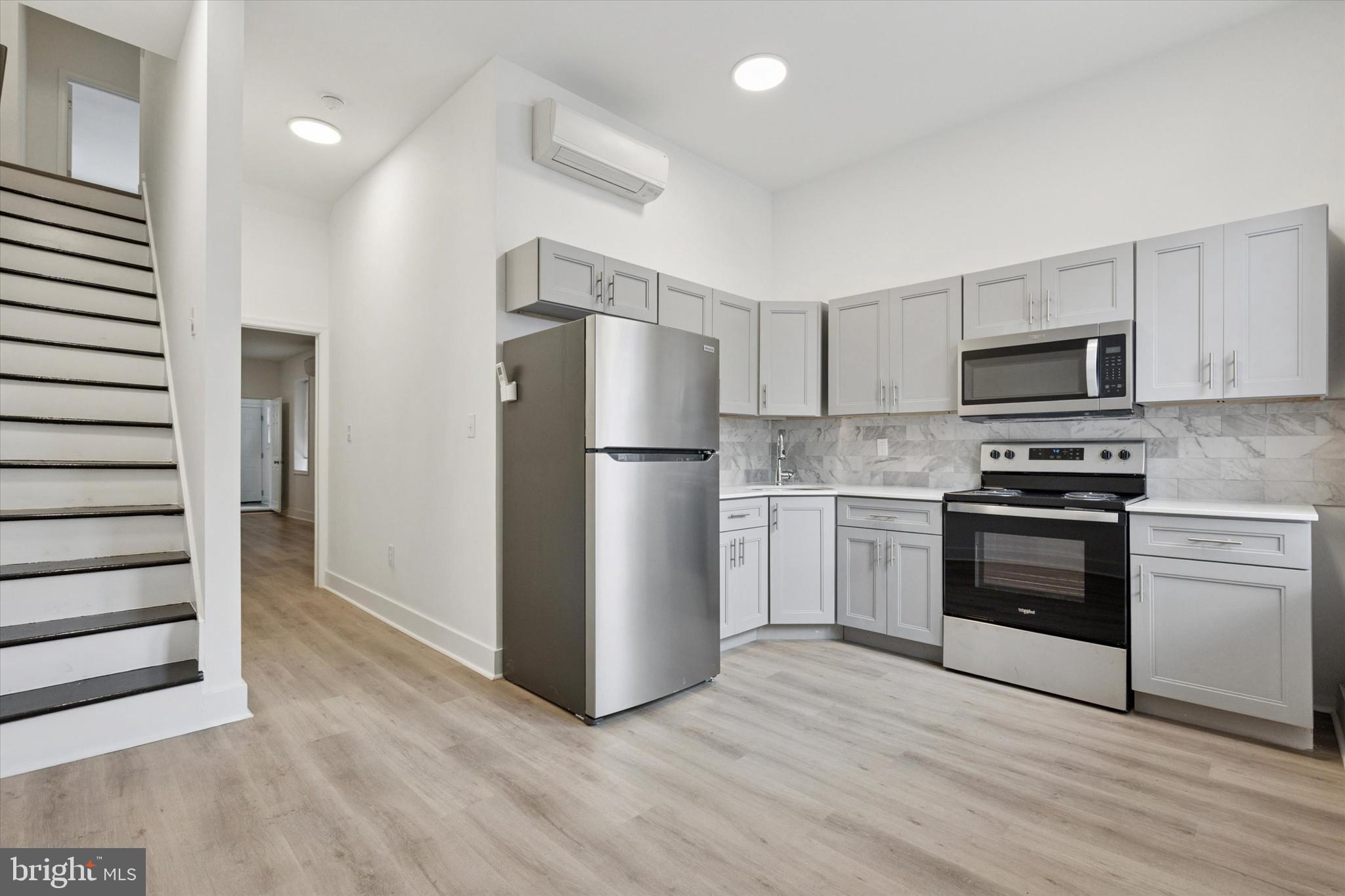 PHILADELPHIA - Residential Lease