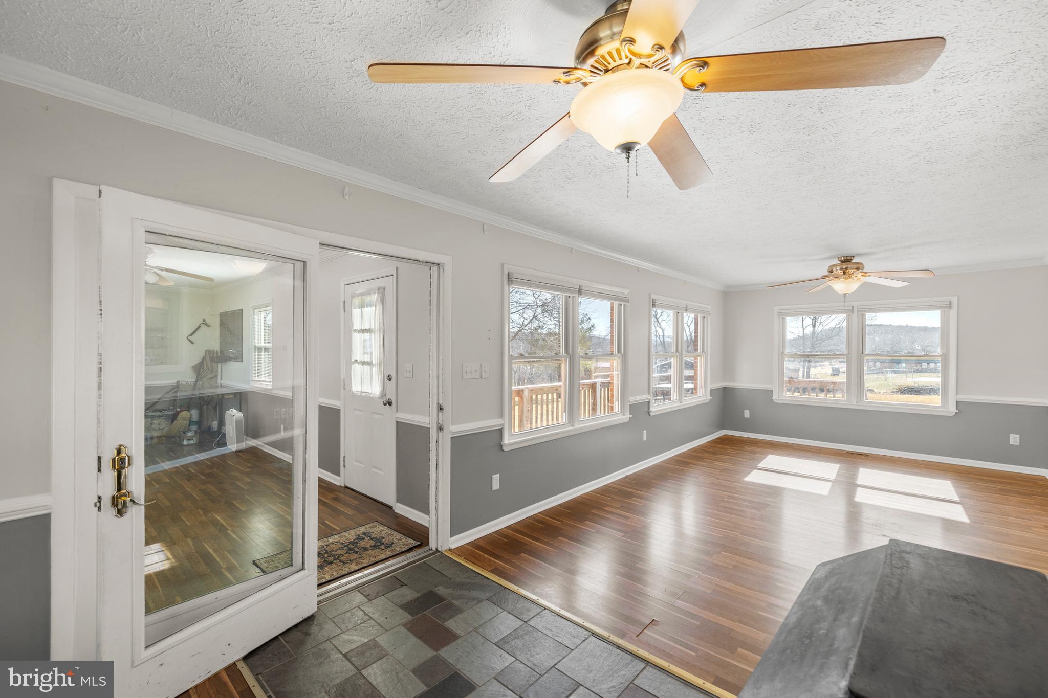 FORT EDWARDS ESTATES - Residential