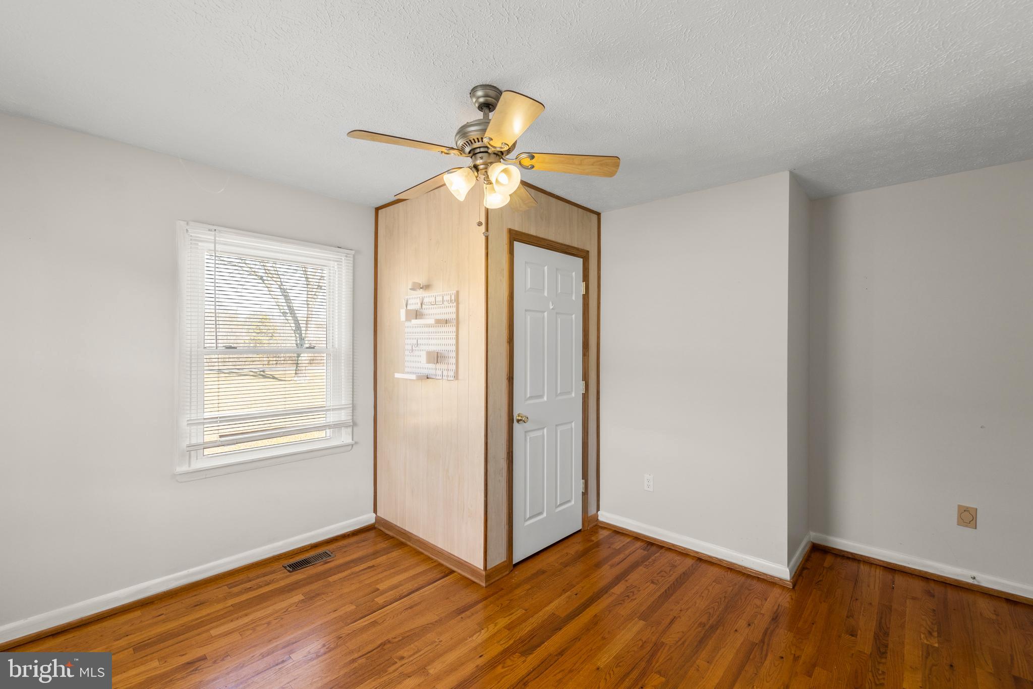 FORT EDWARDS ESTATES - Residential