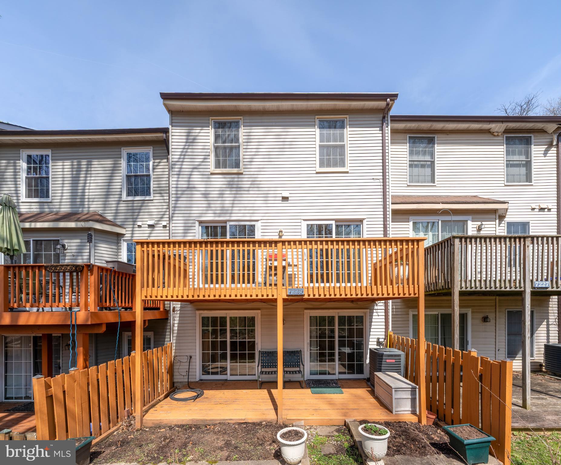 SWAN POINT - Residential